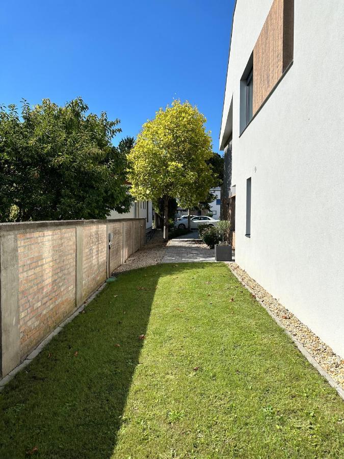 Linden Apartman 106 - Adults Only Mosonmagyarovar Exterior photo
