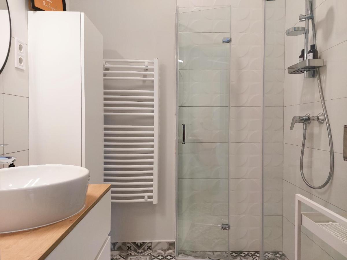 Linden Apartman 106 - Adults Only Mosonmagyarovar Exterior photo